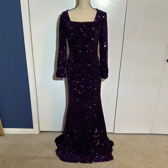 Toleen Dresses & Skirts - Elegant Purple Sequin Dress
